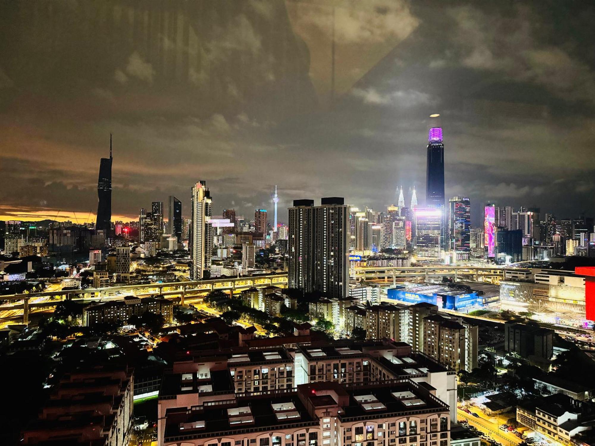Velocity Kl By Luxury Hut Kuala Lumpur
