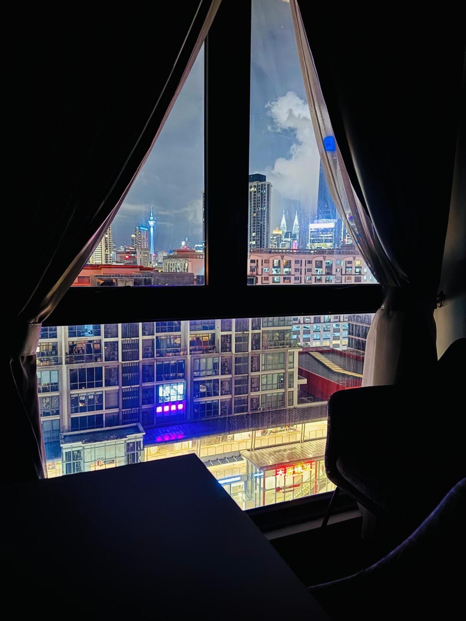 Velocity Kl By Luxury Hut Pangsapuri Kuala Lumpur